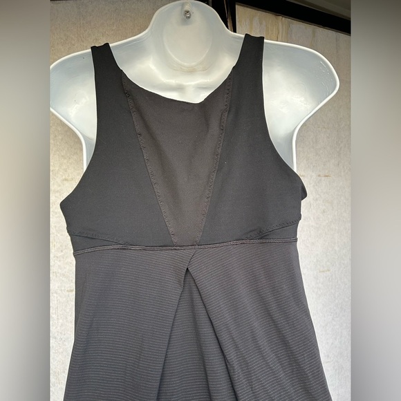 LULULEMON Ta Ta Topper Womens 8 Black Loose Tank Luxtreme Mesh Silverescent Yoga - Picture 5 of 9